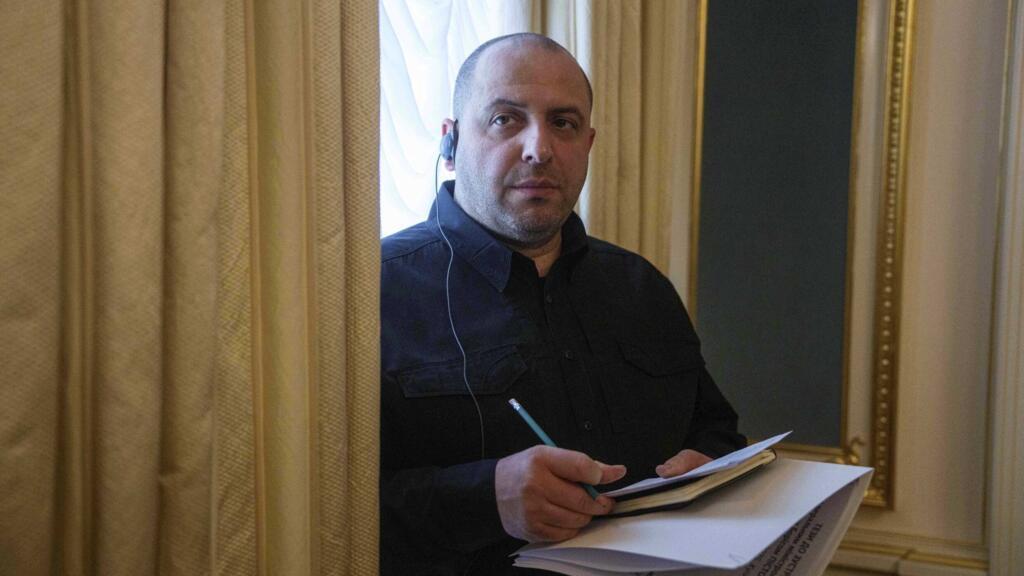 (Ảnh minh họa) - Rustem Umerov, tại Kiev, ngày 12/06/2025, khi đó là bộ trưởng Quốc Phòng Ukraina, và nay là thư ký Hội đồng Quốc phòng và Qn ninh Quốc gia Ukraina. 