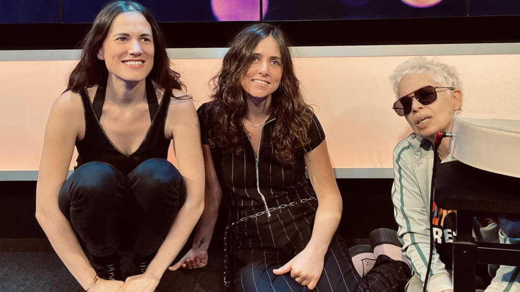 Clara Ysé, Ingrid Samitier et Laurence Aloir à RFI.