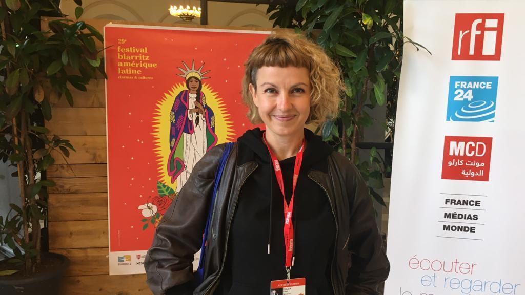 Lillah Halla, diretora do filme "Menarca", durante passagem pelo festival Festival Biarritz América Latina