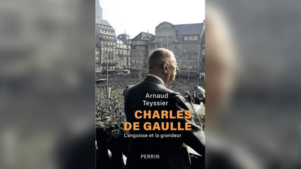 La Vè République, «un édifice puissant» selon Arnaud Teyssier