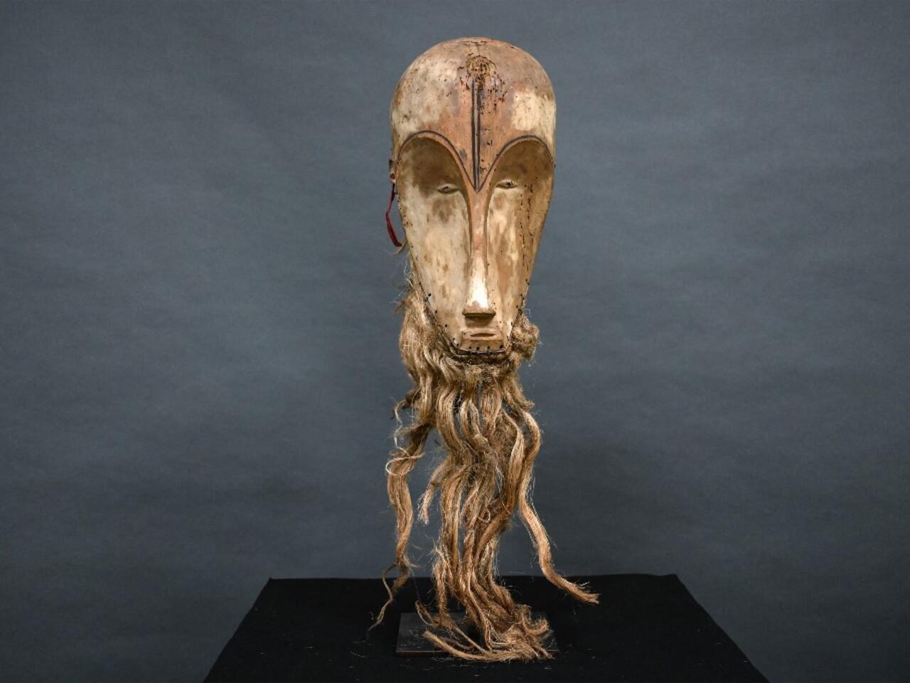 工芸品 Africa Gabon Fang Ngil mask Ngil mask - Wikipedia