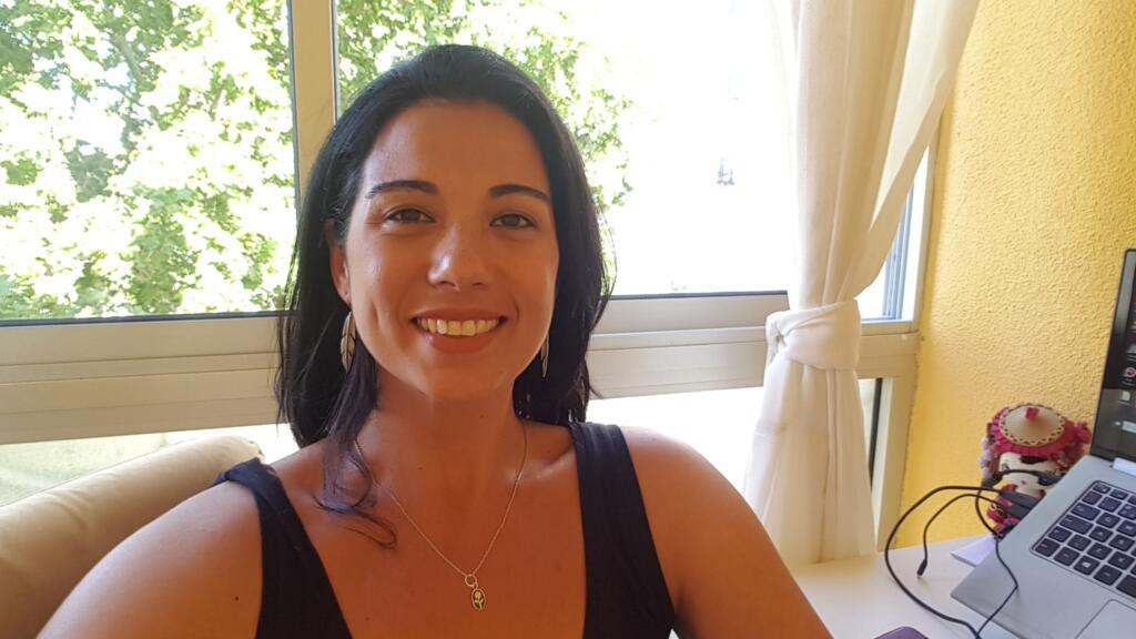 A brasileira Carol Palombini conhece bem esse modelo de negócio.