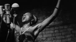 La chanteuse sud-africaine Miriam Makeba, ici lors d'un concert à New York en 1961.
