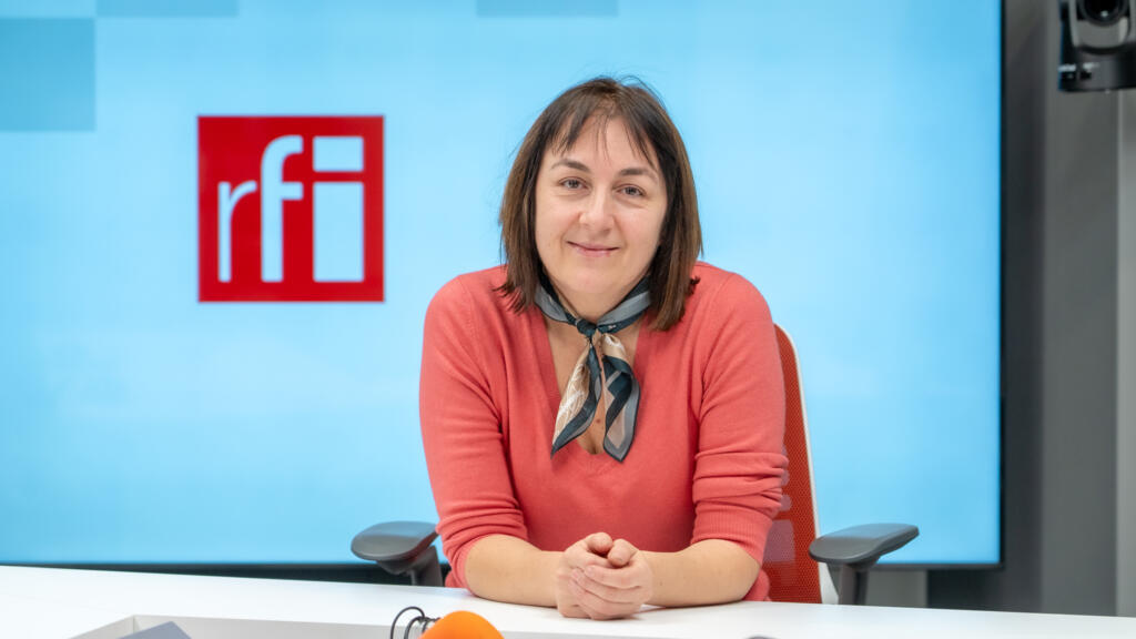 Arina Gheorghiţă susţine de mulţi ani, în cadrul Fundaţiei Calea Victoriei, cursuri despre marii pictori şi curentele artistice din Europa, despre artă şi civilizaţie, cursuri teoretice şi ateliere practice.