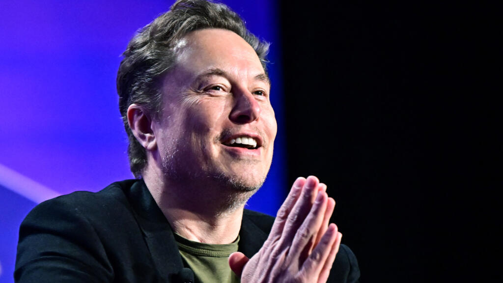 Elon Musk, s'exprime lors de la 27e conférence annuelle du Milken Institute Global Conference au Beverly Hilton à Los Angeles, le 6 mai 2024. Le 6 novembre 2025, les actionnaires de Tesla ont approuvé à une écrasante majorité une rémunération colossale pour le PDG Elon Musk, qui pourrait atteindre 1 000 milliards de dollars.