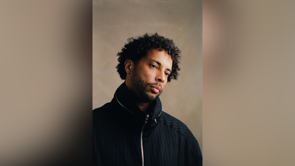 Du bitume à la pop, Disiz affronte ses fantômes et ceux du monde