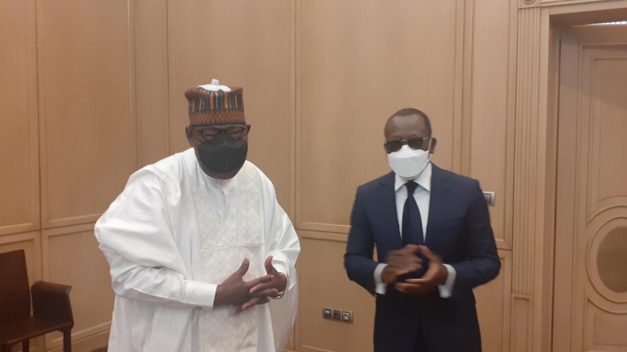 Benin President Talon received former head of state Boni Yayi Teller