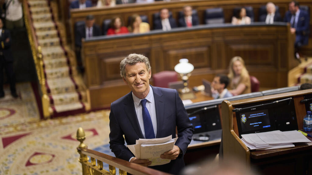 Espagne: la droite conservatrice et l'extrême droite de plus en plus «main dans la main»