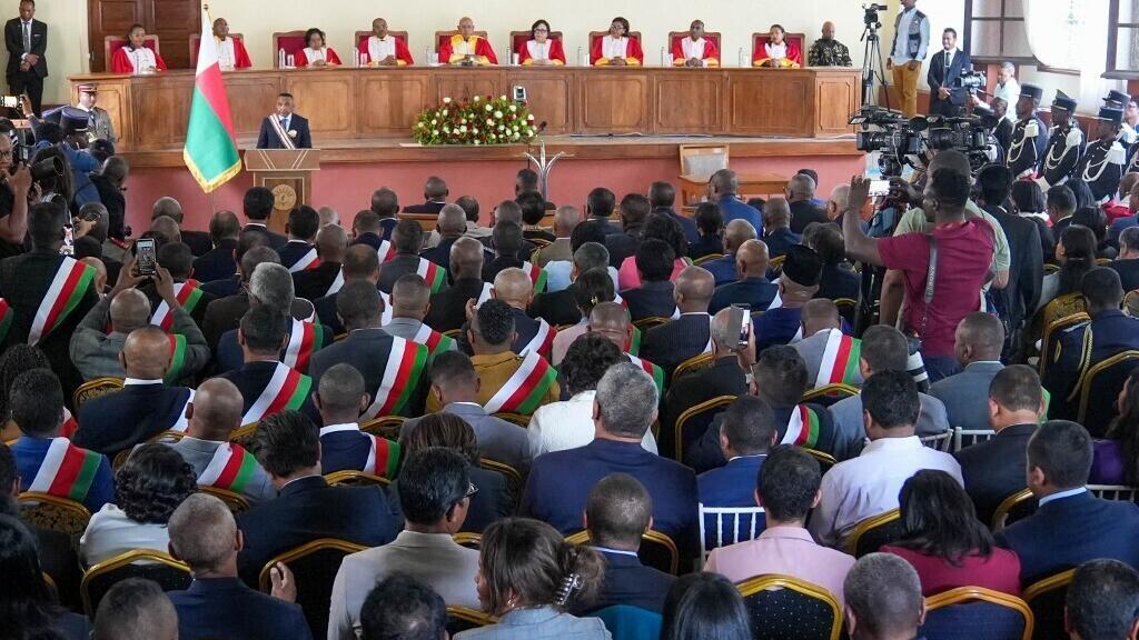 Madagascar: les évêques mettent en garde le nouveau pouvoir contre le retour des anciennes pratiques