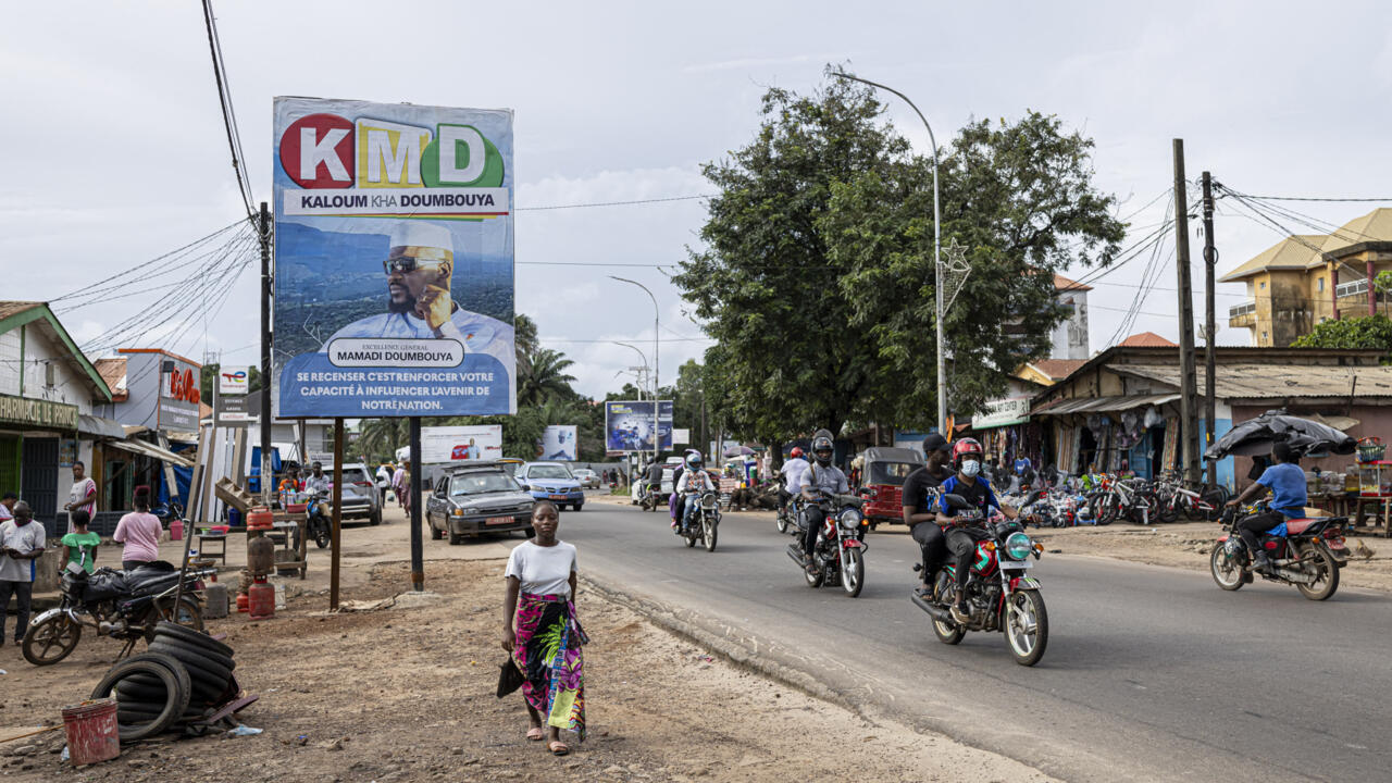 En Guinée, des manifestations étouffées dans l'œuf pour le 4e anniversaire du coup d'État de Doumbouya