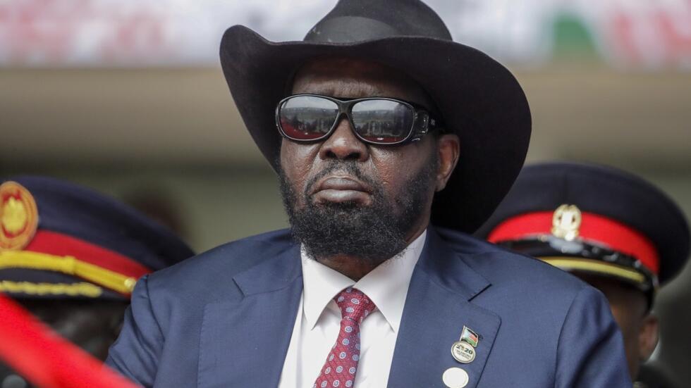 Salva Kiir (picha yetu) anatoa wito wa kuwajibika kwa wapinzani wake, na anawaomba “ndugu zake waonyeshe uzalendo na kuweka maslahi ya nchi mbele”