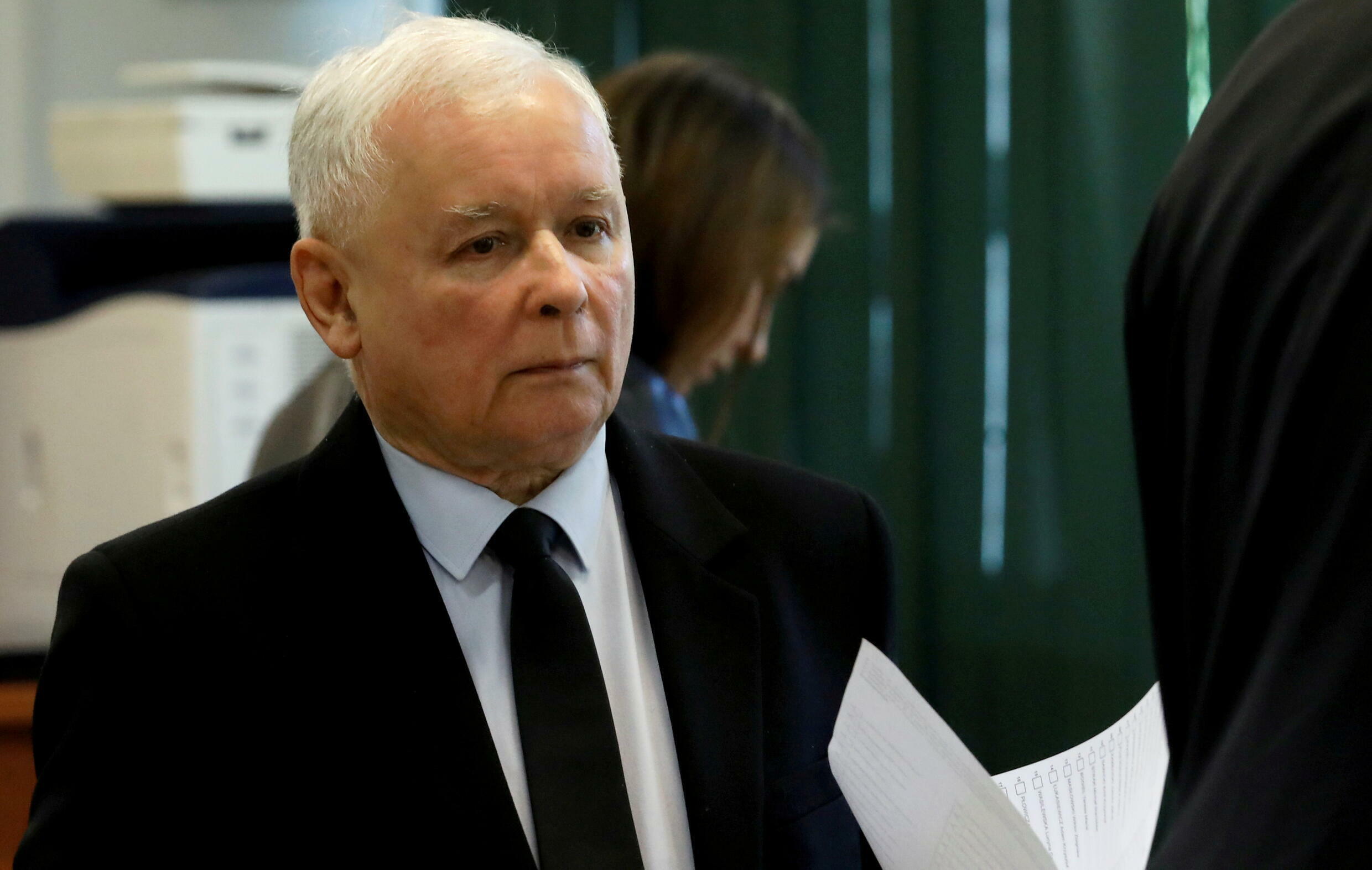 Tension Entre La France Et La Pologne La Pologne disposée à revoir sa réforme controversée de la justice