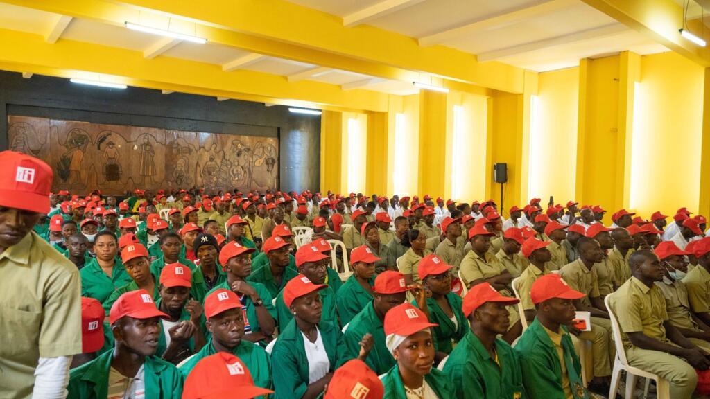 Enregistrement des magazines Appels sur l'actualité et Le débat africain à l'INFPA à Abidjan, le 24 avril 2023.