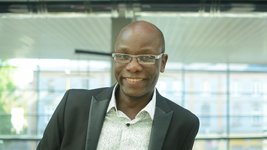 De Kinshasa à Bruxelles, quelle place pour l'intellectuel africain, avec Buata Malela