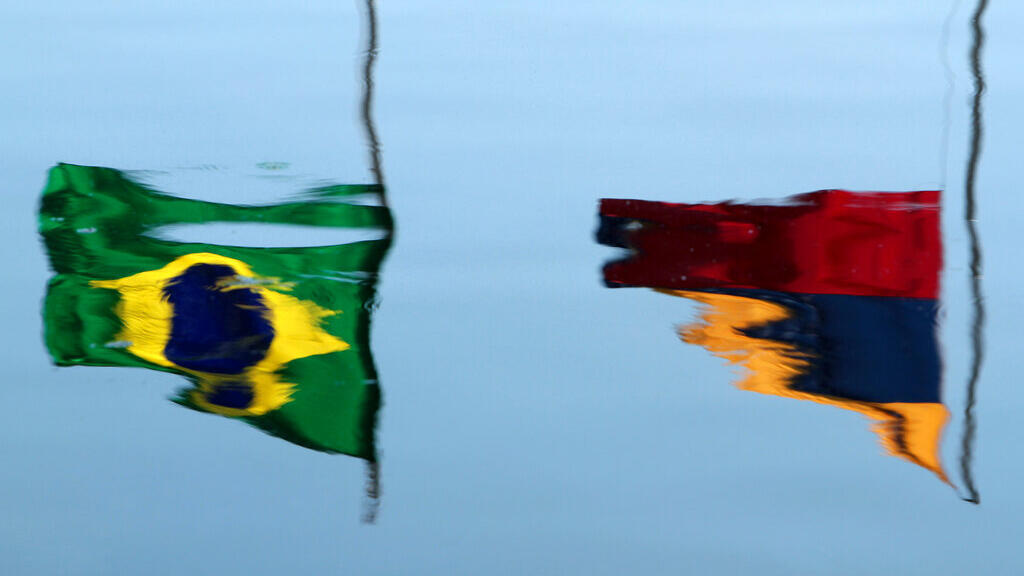 Estar na Venezuela é estar ao lado do Brasil e ao mesmo tempo muito distante. O fechamento das representações diplomáticas do Brasil ampliou ainda mais esta percepção.