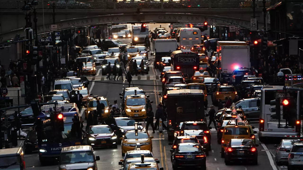 Nova York Aprova Cobranca De Pedagio Urbano Para Carros E Caminhoes Em Manhattan