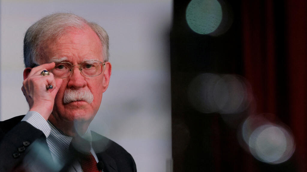 L'ancien conseiller à la sécurité nationale John Bolton à l'université Harvard à Cambridge, le 29 septembre 2025.