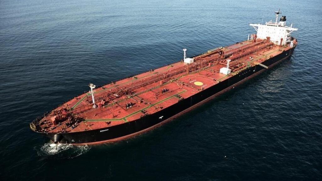 L'interception d'un pétrolier de la flotte fantôme russe, un coup de pression de la France à Moscou