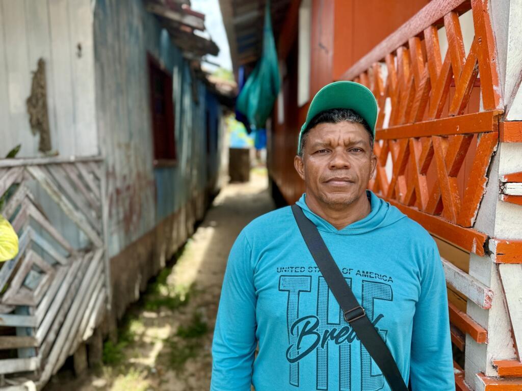 João Gabriel, pescador artesanal na Vila dos Pesqueiros, está determinado a mobilizar a comunidade contra o projeto da Petrobras na foz do rio Amazonas.