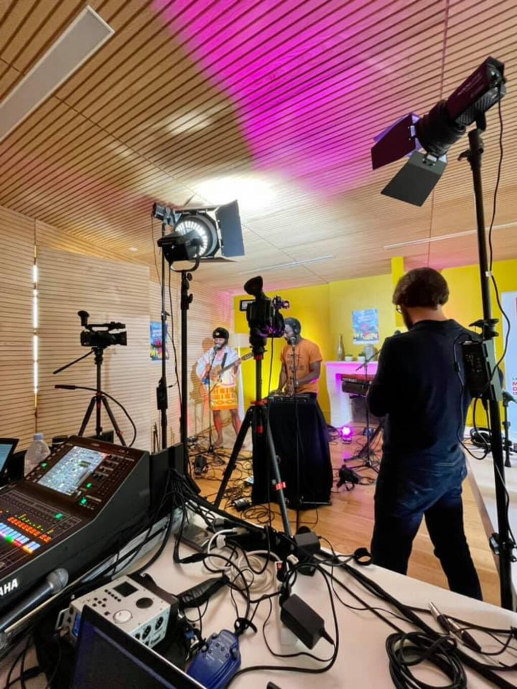 Ambiance studio avec FOKN Bois.