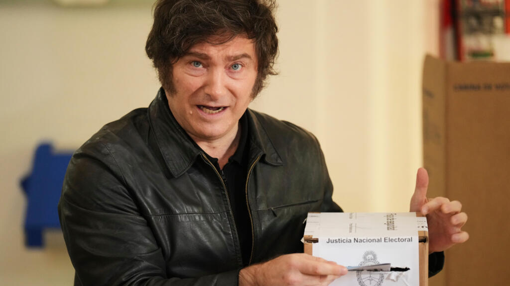 Législatives en Argentine: Milei mise sur une forte mobilisation pour assurer le cap de ses réformes