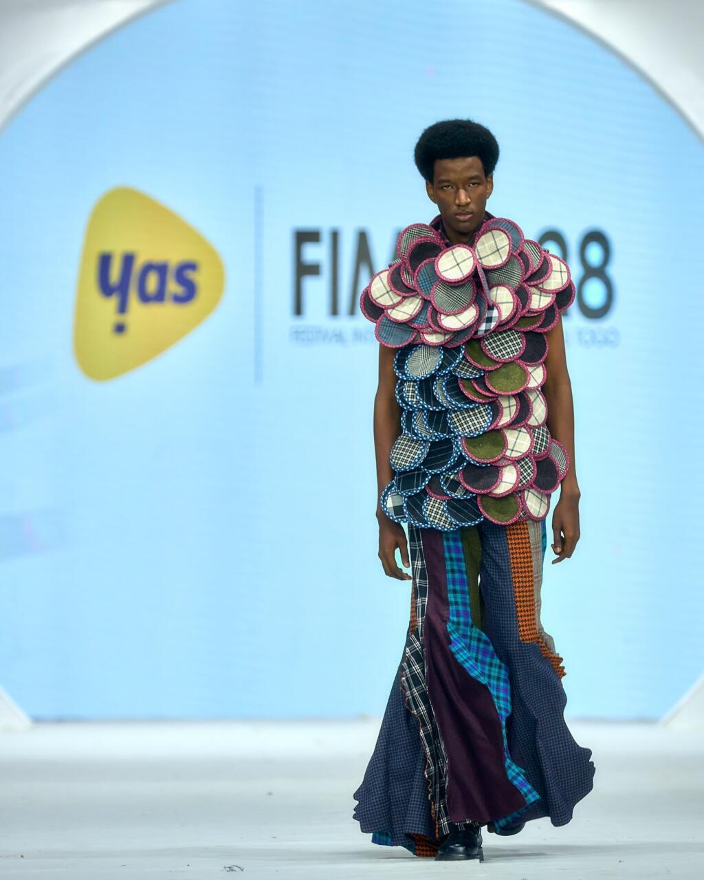 Helmer Joseph - collection présentée au Yas FIMO228