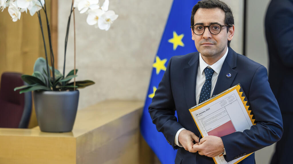 欧盟高官暗示将对在欧洲的中国汽车生产基地采取措施