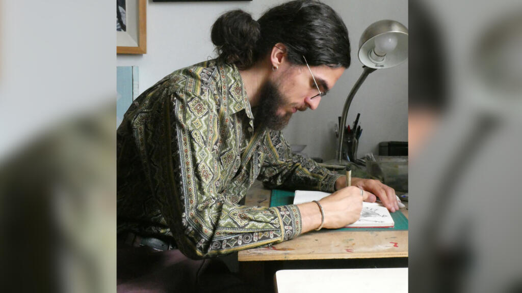 L’illustrateur et auteur de bande dessinée Yann Damezin est passionné de miniatures persanes. Musicien, il joue aussi du kamâncheh (instrument à cordes iranien) et du violoncelle.