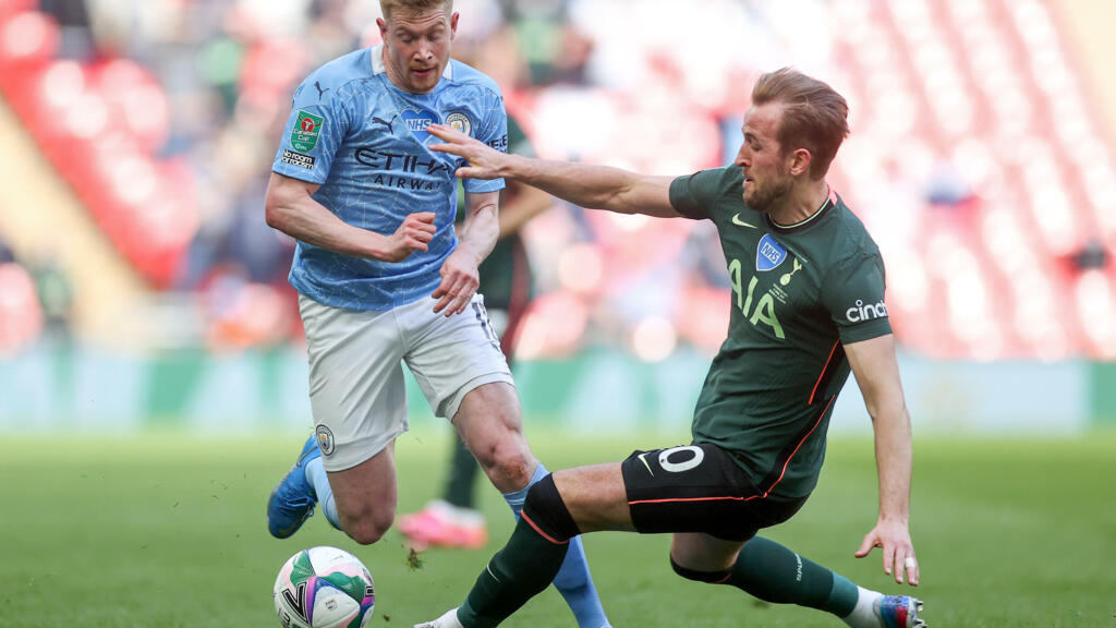 Kevin De Bruyne (Manchester City) et Harry Kane (Tottenham), lors de la finale de la Coupe d'Angleterre, le 25 avril 2021 au Stade de Wembley à Londres. (Image d'illustration)