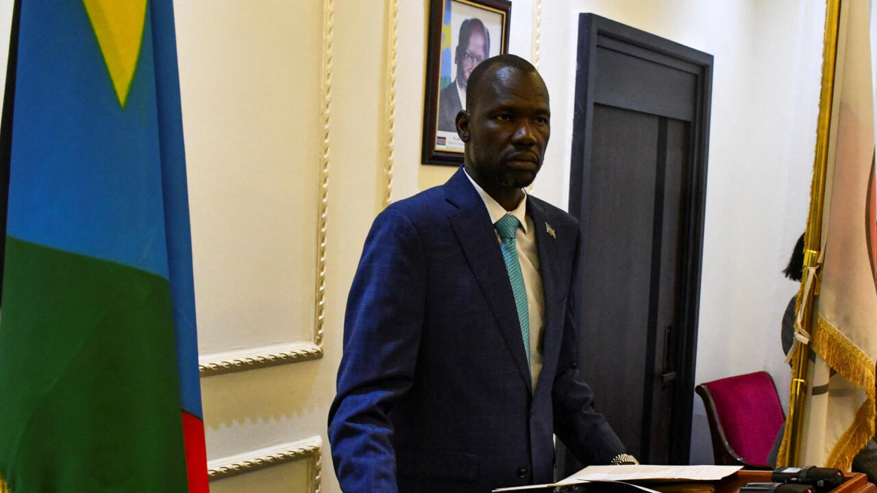 Soudan du Sud: le vice-président Riek Machar inculpé pour «terrorisme et trahison»