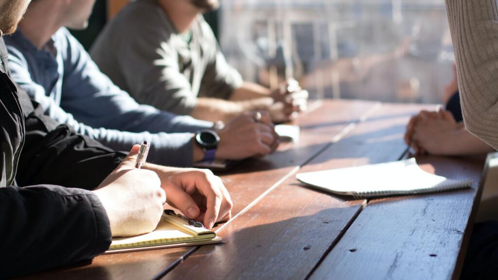 Comment bien travailler en famille ?