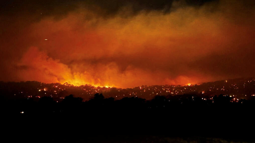 L'Australie en proie à des incendies «catastrophiques» menaçant des habitations, selon les pompiers